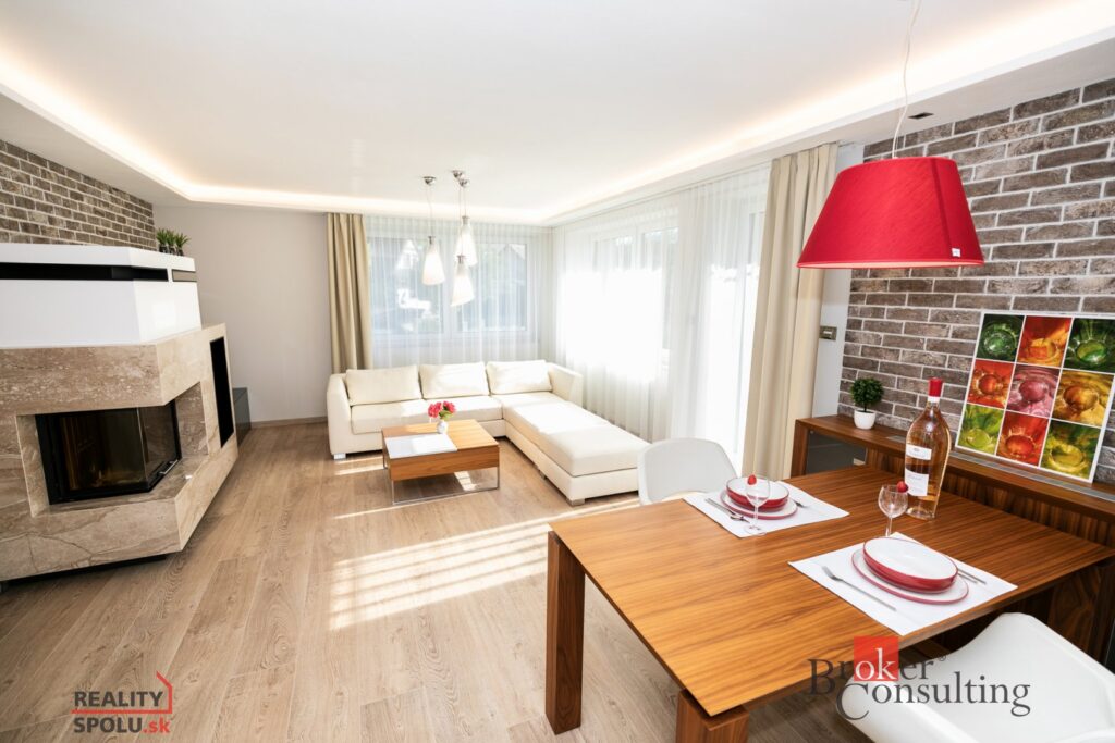 martin liptak broker consulting