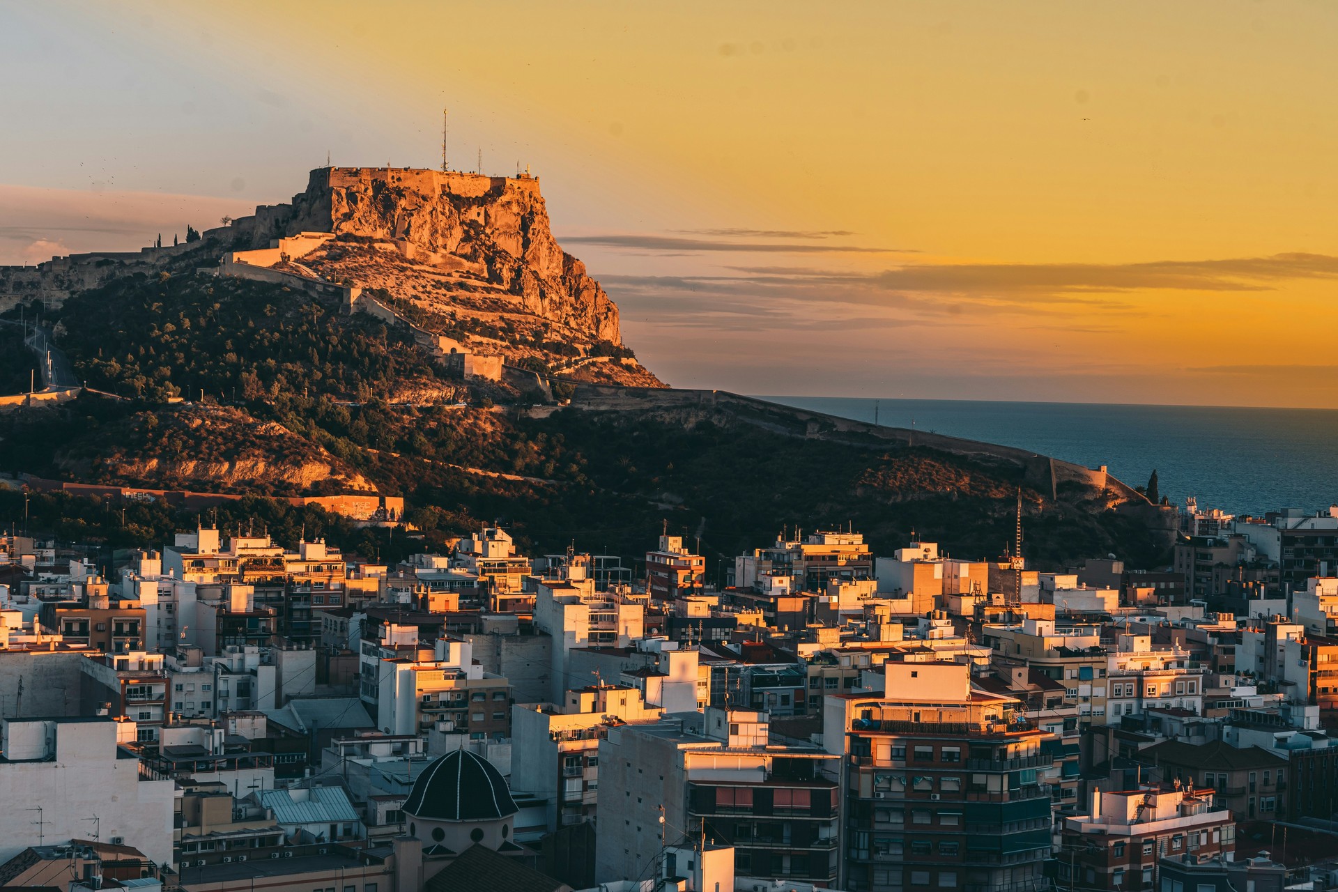 nehnutelnosti costablanca alicante 03